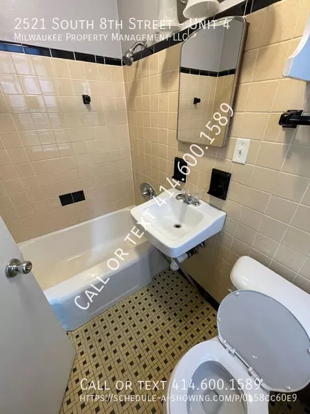 1 bedroom apartment for rent in Baran Park - South Mil, Milwaukee