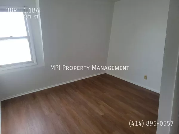 3 bedrooms apartment for rent in Northridge - NW Mil, Milwaukee