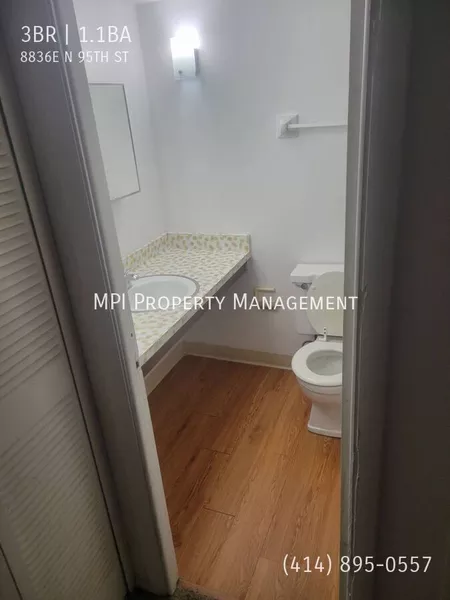 3 bedrooms apartment for rent in Northridge - NW Mil, Milwaukee