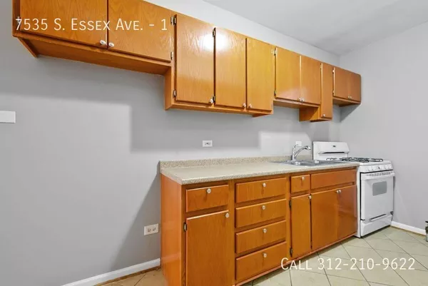 2 bedrooms apartment for rent in South Shore - South Side, Chicago