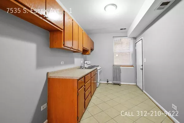 2 bedrooms apartment for rent in South Shore - South Side, Chicago