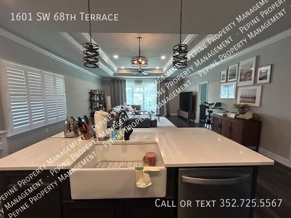 3 bedrooms apartment for rent in West Gainesville - West Gainesville, Gainesville