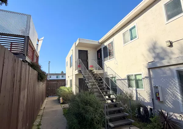 2 bedrooms apartment for rent in Normal Heights - Inland, San Diego
