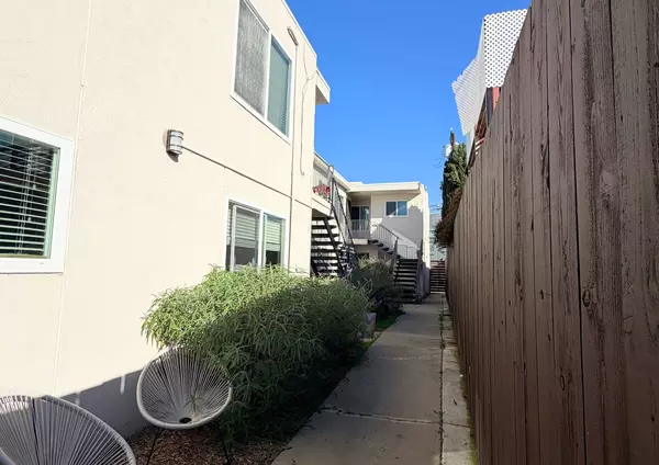 2 bedrooms apartment for rent in Normal Heights - Inland, San Diego