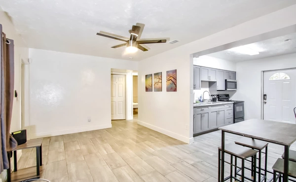 Coliving in Lowry Park North - North Tampa, Tampa