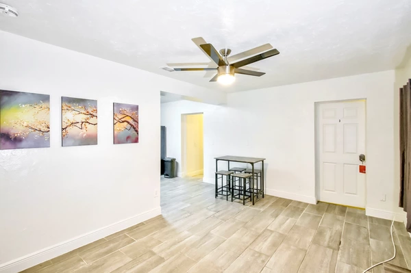 Coliving in Lowry Park North - North Tampa, Tampa