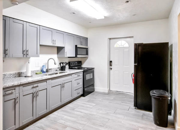 Coliving in Lowry Park North - North Tampa, Tampa