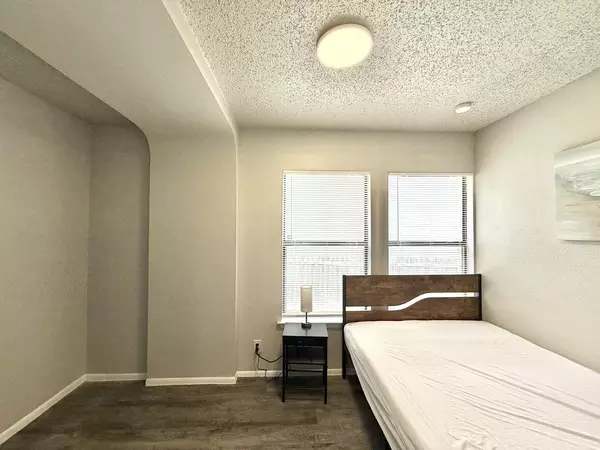 Coliving in Far West Side - West SATX, San Antonio