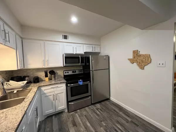 Coliving in Irving - Sw Dallas, Dallas