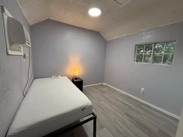 Coliving in East Arlington - Arlington, Dallas