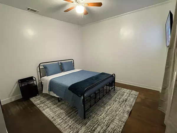 Coliving in The Woodlands - Nw Houston, Houston