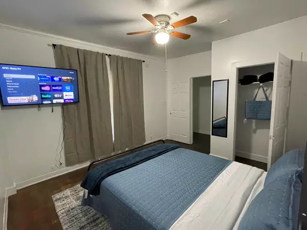 Coliving in The Woodlands - Nw Houston, Houston