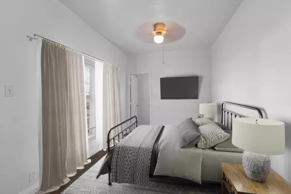 Coliving in The Woodlands - Nw Houston, Houston