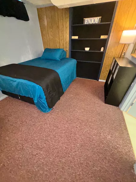 Coliving in Shively - South Louisville, Louisville