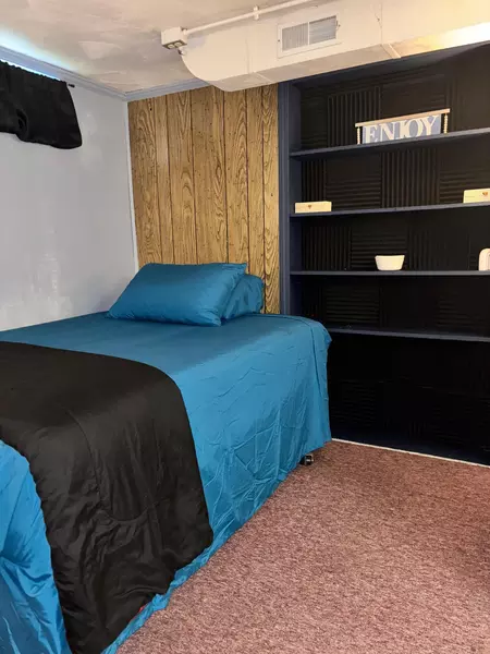 Coliving in Shively - South Louisville, Louisville