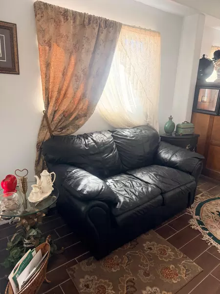 Coliving in Queen Creek - SE Valley, Phoenix