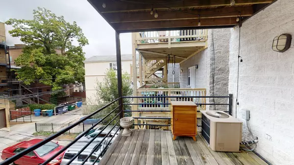 Coliving in West Town - West Side, Chicago