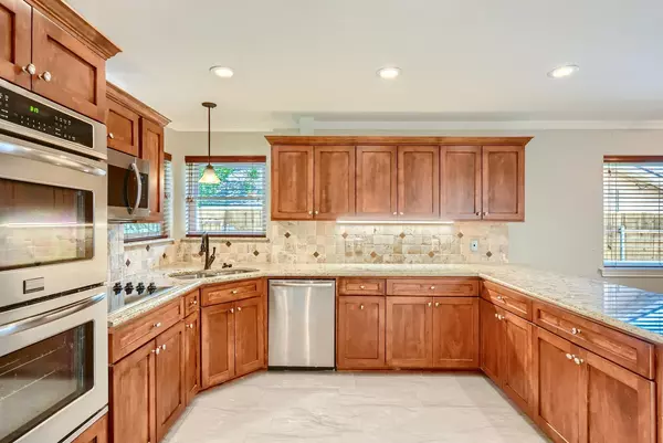 4 bedrooms apartment for rent in Northwood Hills - Ne Dallas, Dallas