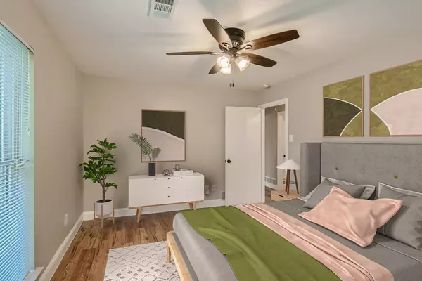 4 bedrooms apartment for rent in Northwood Hills - Ne Dallas, Dallas