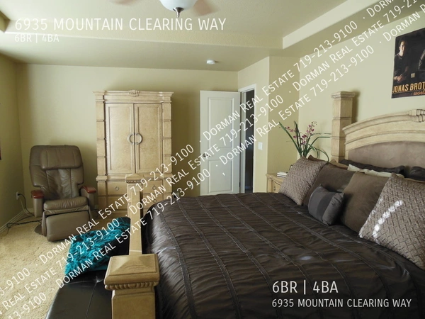 6 bedrooms apartment for rent in Cimarron Hills - East COS, Colorado Springs