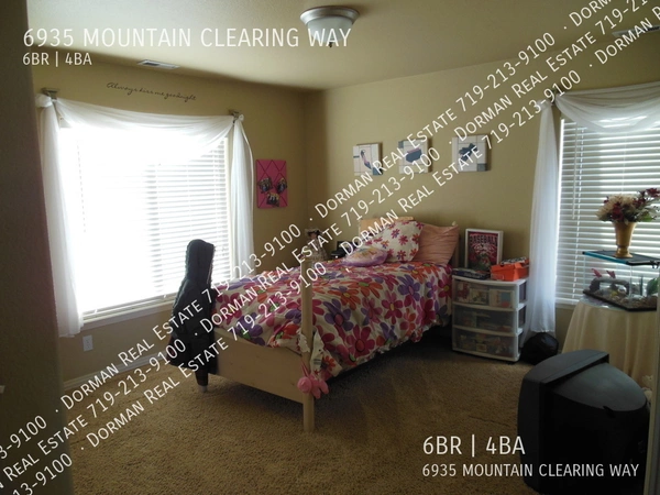 6 bedrooms apartment for rent in Cimarron Hills - East COS, Colorado Springs