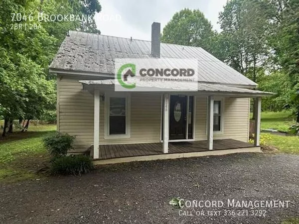 2 bedrooms apartment for rent in Oak Ridge - Outer Triad, Greensboro