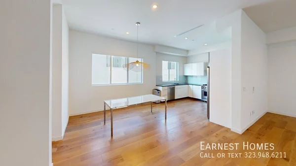 3 bedrooms apartment for rent in Sawtelle - Westside / South Bay, Los Angeles