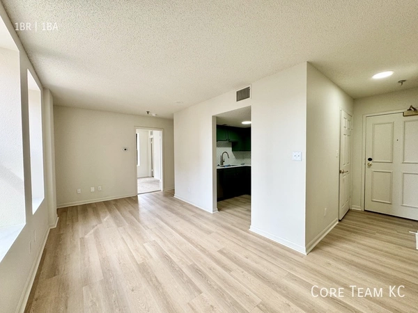 1 bedroom apartment for rent in Country Club Plaza - KCMO, Kansas City