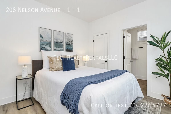 3 bedrooms apartment for rent in Washington Heights CLT - North Charlotte, Charlotte