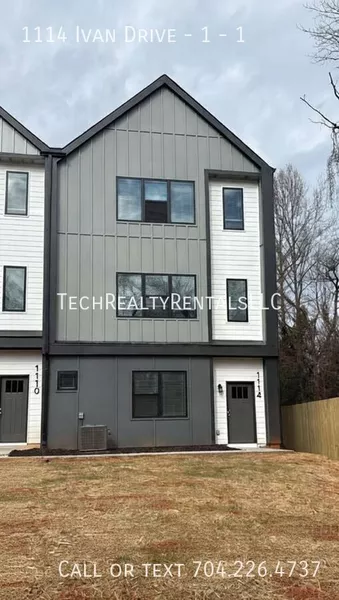 3 bedrooms apartment for rent in Henderson Circle - North Charlotte, Charlotte