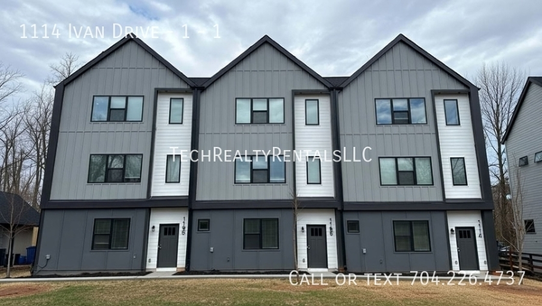 3 bedrooms apartment for rent in Henderson Circle - North Charlotte, Charlotte