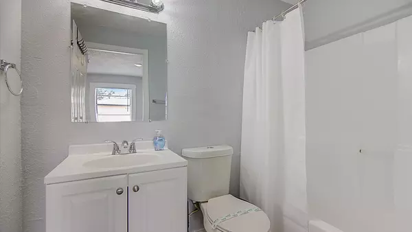 Coliving in Grant Park Tampa - East Tampa, Tampa