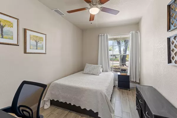Coliving in University Square - North Tampa, Tampa