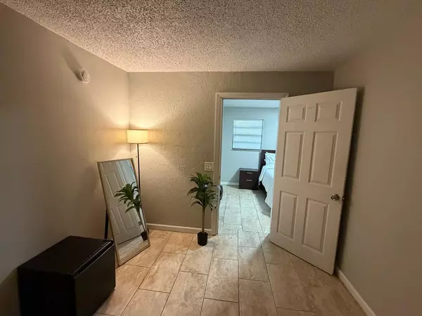 Coliving in Pine Hills - West Orlando, Orlando