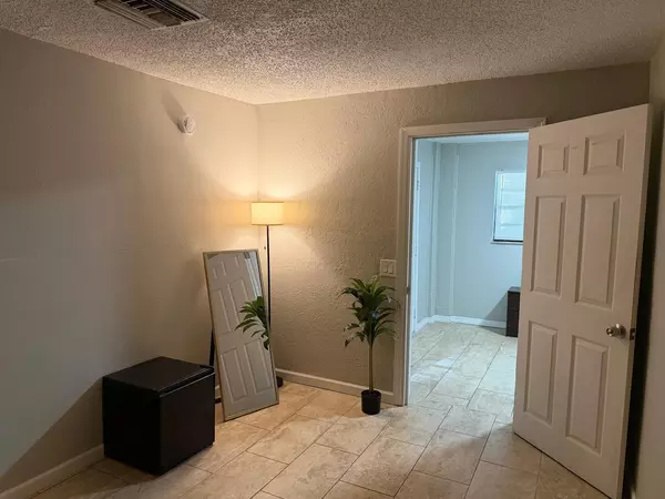 Coliving in Pine Hills - West Orlando, Orlando