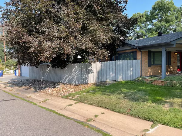 Coliving in Englewood CO - Outer Denver, Denver