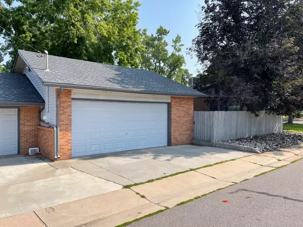 Coliving in Englewood CO - Outer Denver, Denver