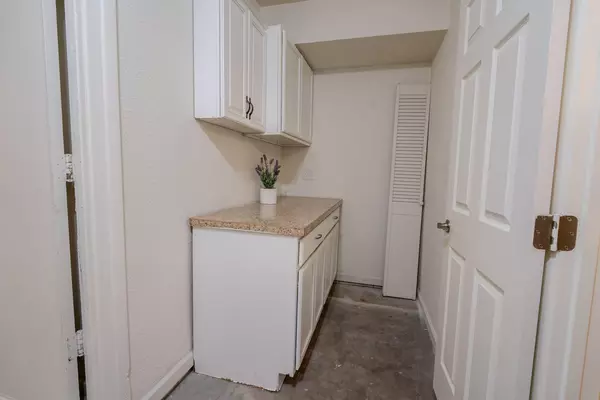 Coliving in Glendale - NW Valley, Phoenix