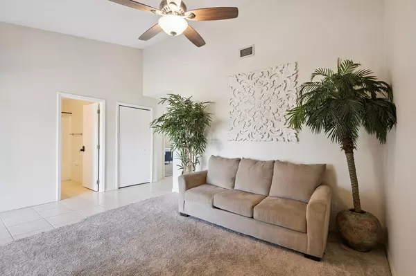 Coliving in Melbourne - Outer Orlando, Orlando