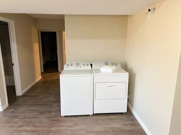 Coliving in Wolf Creek - Sw Dallas, Dallas
