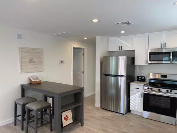 Coliving in Glendale - NW Valley, Phoenix