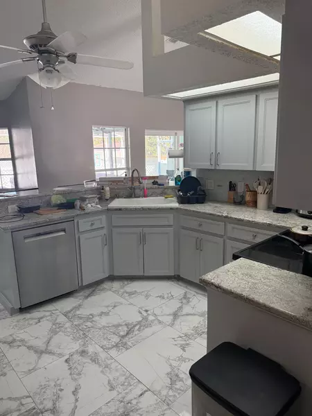 Coliving in Plant City - East Tampa, Tampa