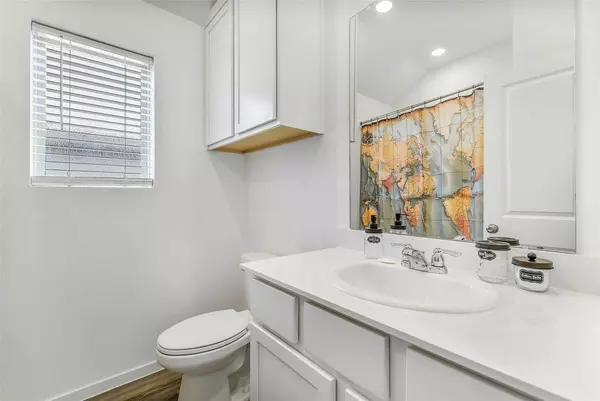 Coliving in The Woodlands - Nw Houston, Houston