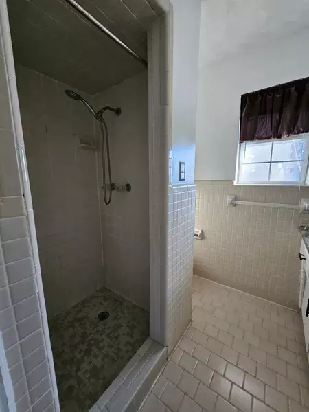 Coliving in Oak Cliff - Sw Dallas, Dallas