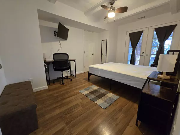 Coliving in Oak Cliff - Sw Dallas, Dallas