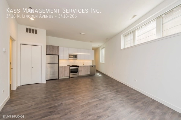 1 bedroom apartment for rent in Roscoe Village - North Side, Chicago