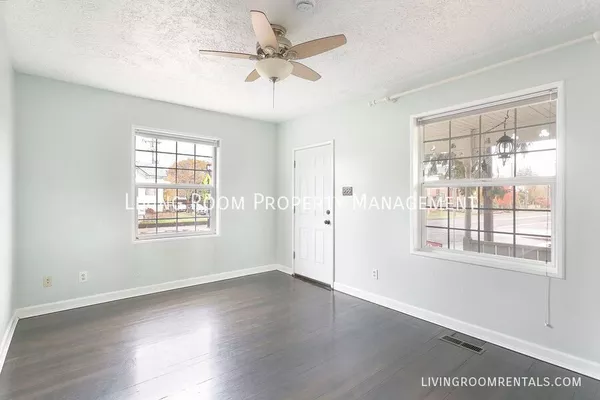 2 bedrooms apartment for rent in Foster-Powell - SE Portland, Portland