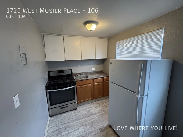Studio Apartment for rent in Athmar Park - West Denver, Denver