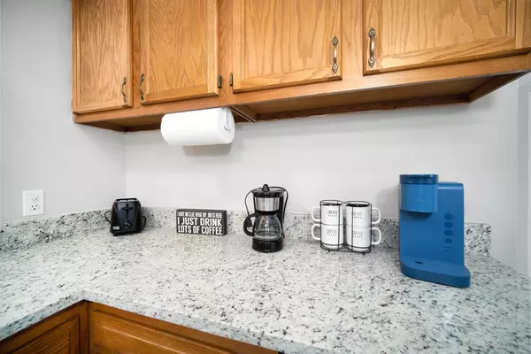 Coliving in Cedar Hills - Westside, Jacksonville