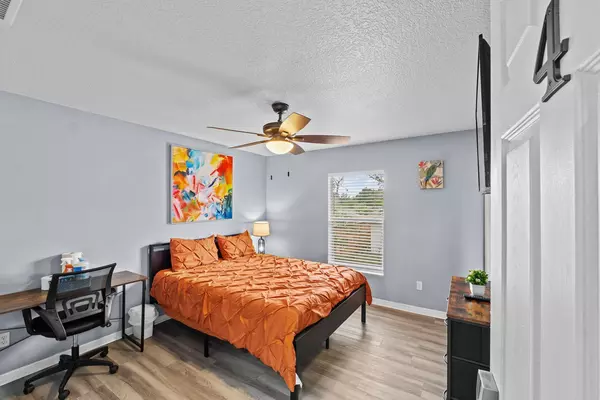Coliving in Grant Park Tampa - East Tampa, Tampa